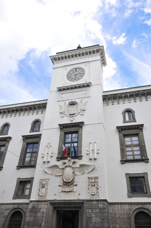 Look House Apartment Napoli Bagian luar foto